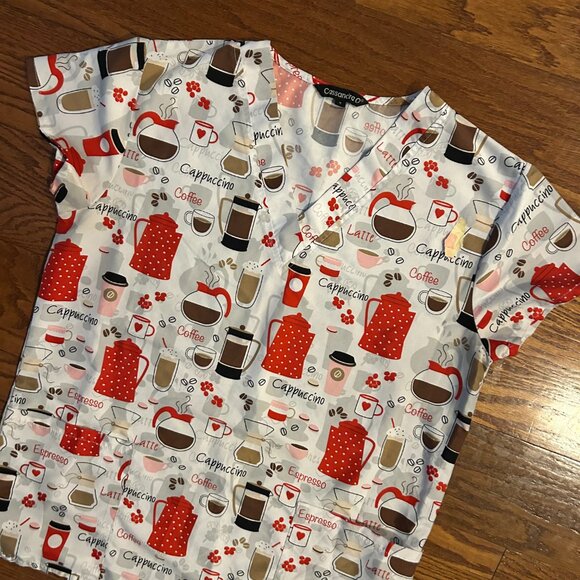 LOVE YOU LATTE Scrub Top Ladies  V-Neck 2 Pocket Scrub Top Size Small Coffee - Picture 8 of 11